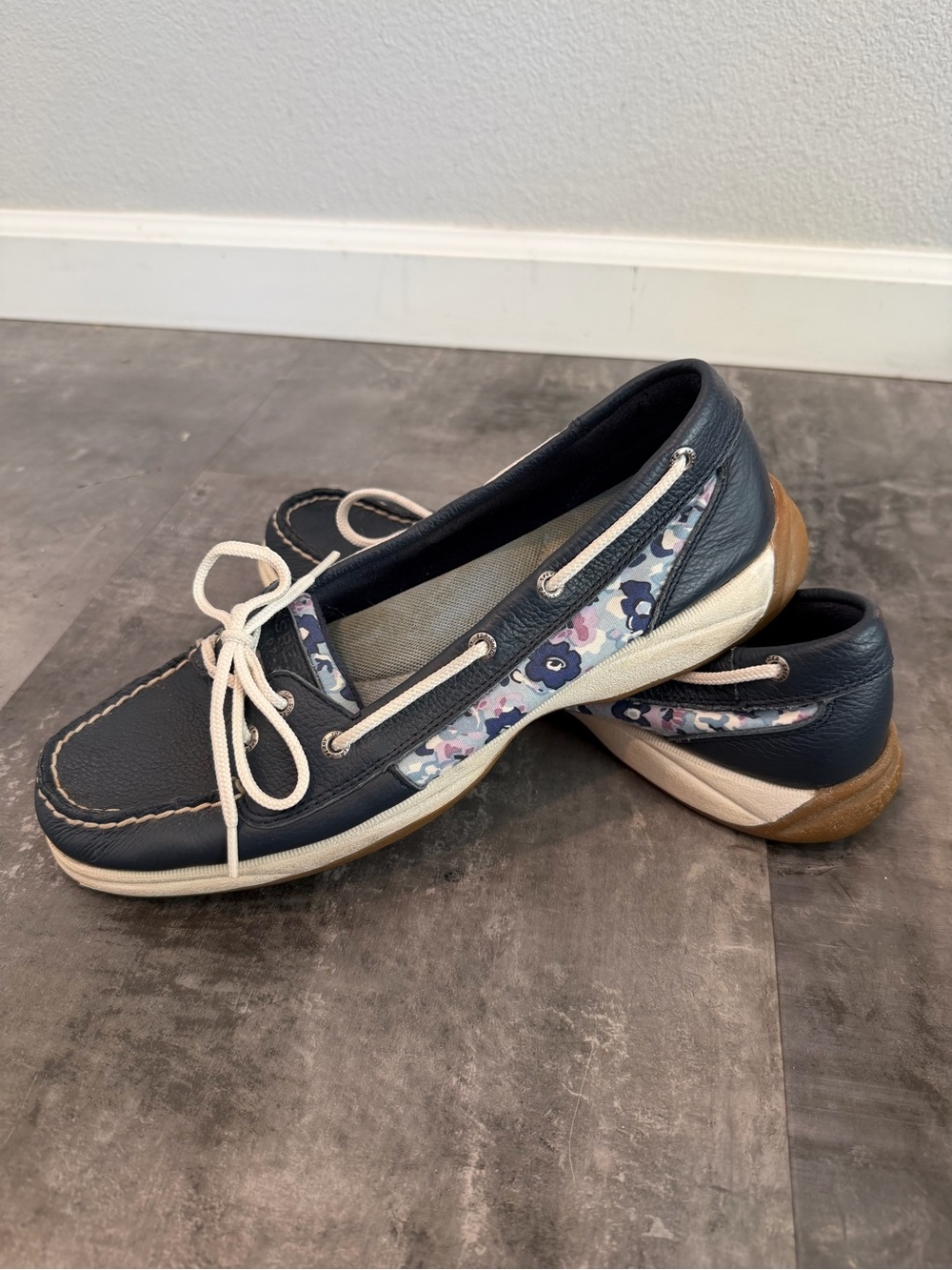 Sperry Navy Floral-Trim Boat Shoes with Cream Laces